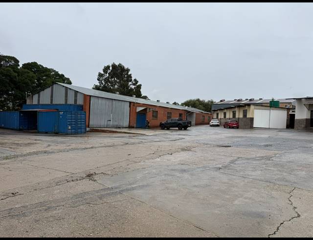 850M² WAREHOUSE TO LET IN CHLOORKOP